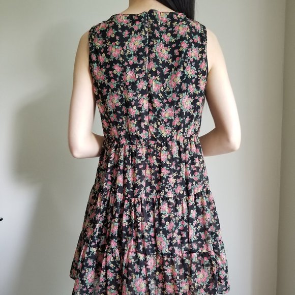 Baby Doll Summer Dress - Picture 3 of 5